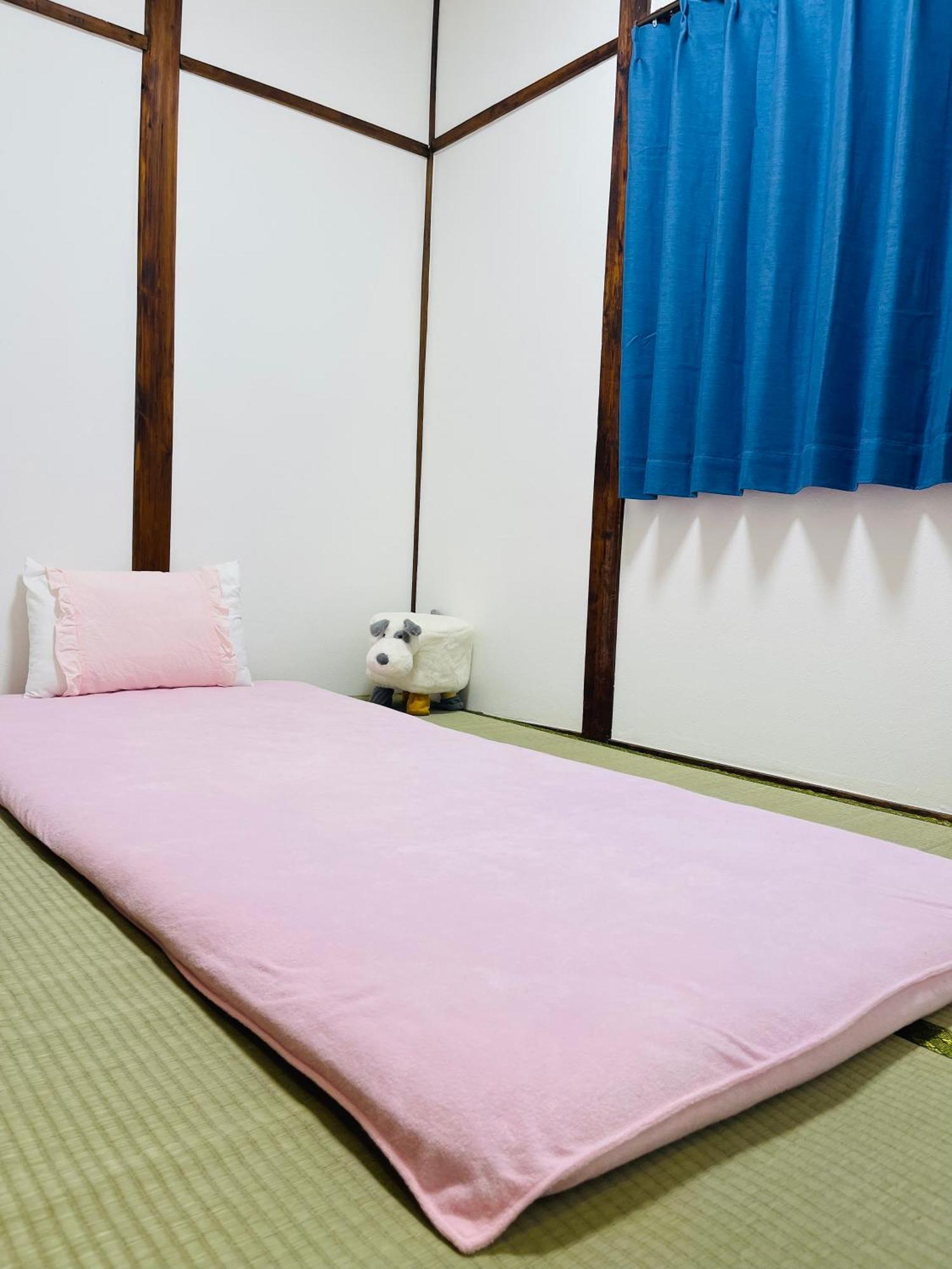 距离namba Shinsaibashi麗子民宿 Osaka Buitenkant foto
